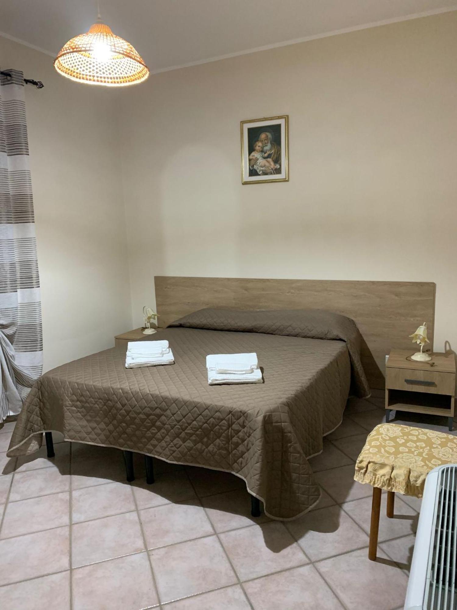 Casa Vacanze Villa Mariano Gangi Kültér fotó